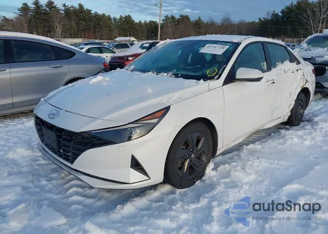 2021 Hyundai Elantra Sel z USA, uszkodzony, nr VIN 5NPLM4AG7MH044087